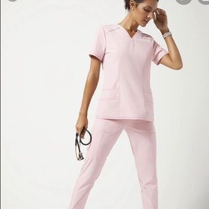 Jaanuu scrub set Arya collection